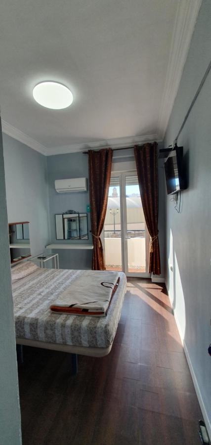 Habitacion Cerca Del Centro Valensiya Dış mekan fotoğraf
