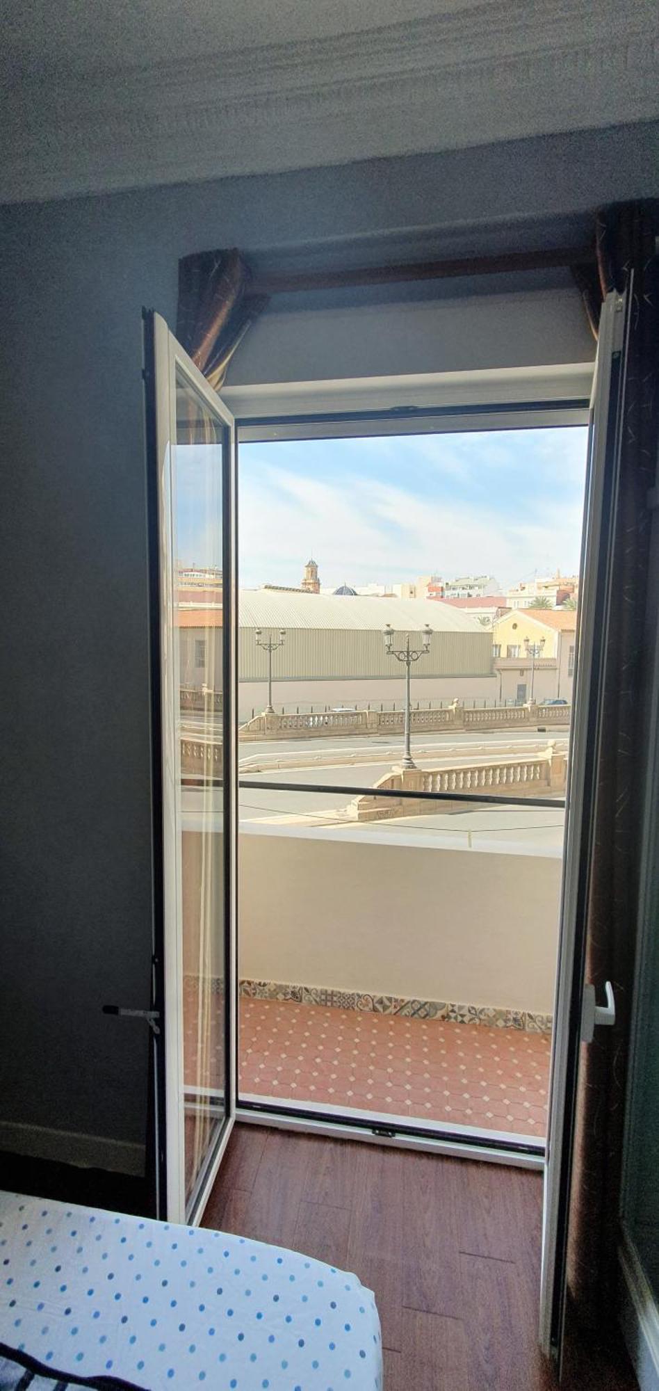 Habitacion Cerca Del Centro Valensiya Dış mekan fotoğraf