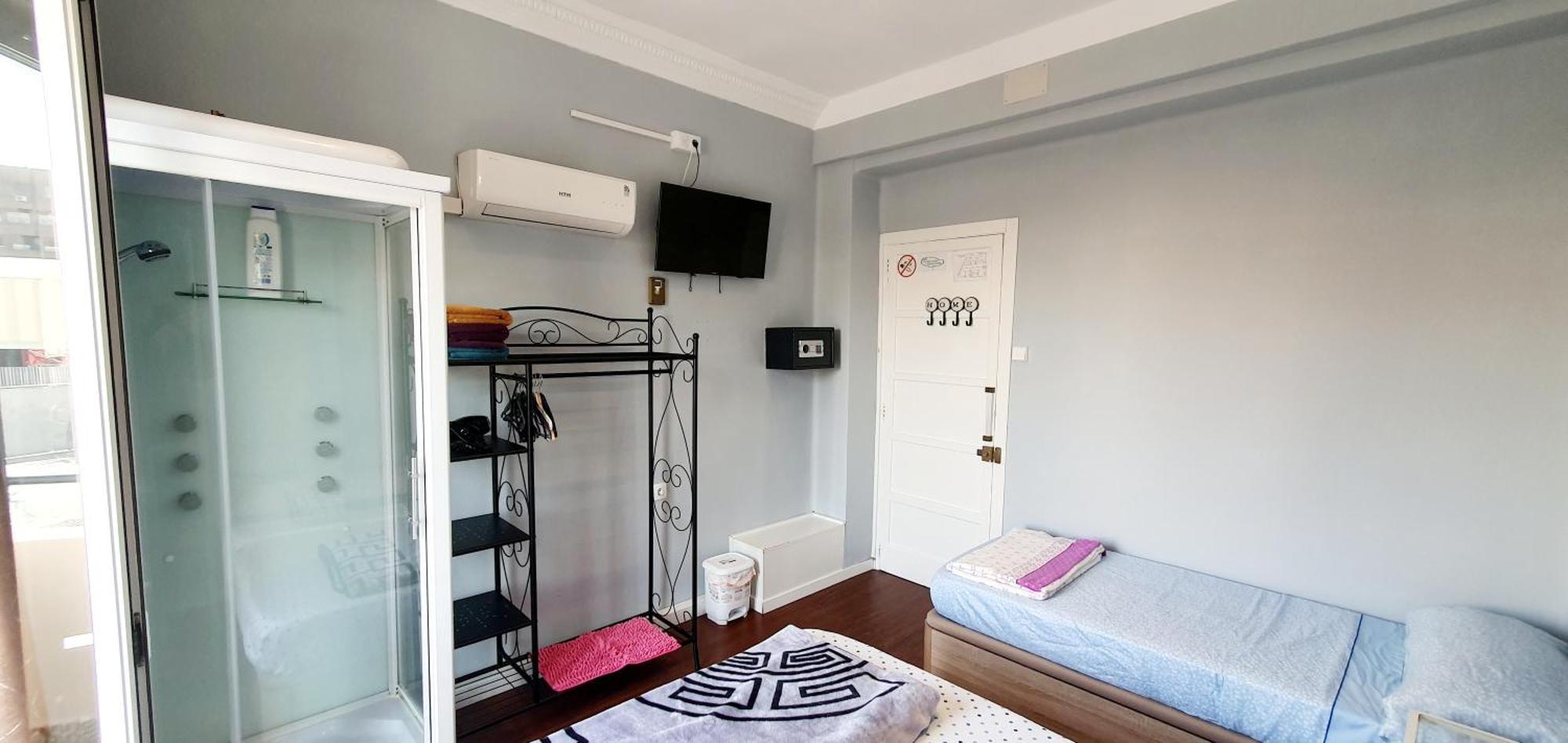Habitacion Cerca Del Centro Valensiya Dış mekan fotoğraf
