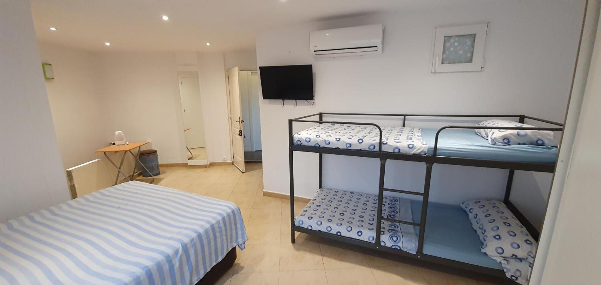 Habitacion Cerca Del Centro Valensiya Oda fotoğraf